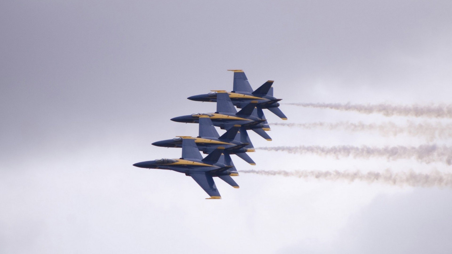 中国女篮逐步建立双核带队新模式，中国女篮逐步建立双核带队新模式的原因