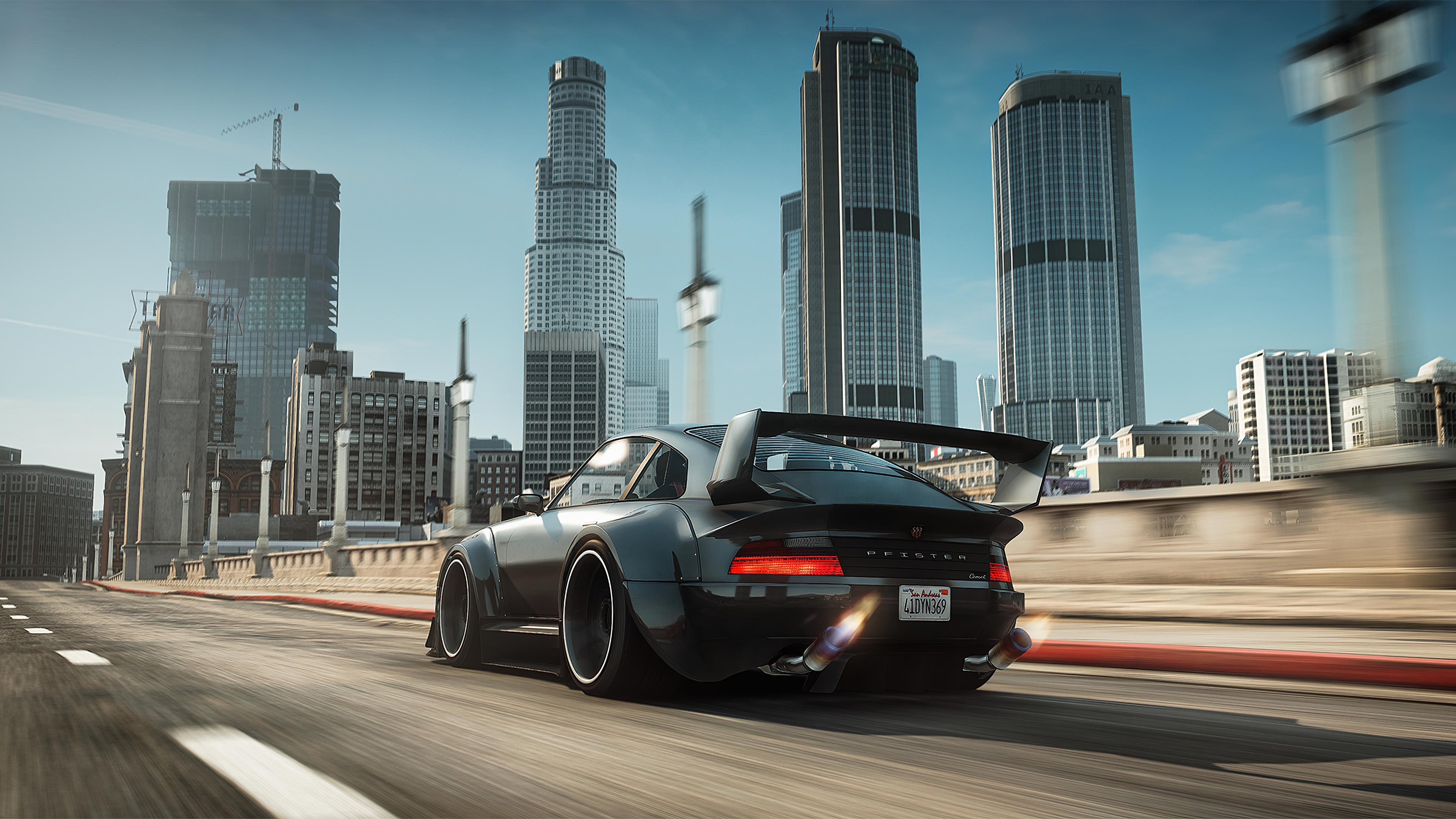 拜仁强打右路,频频撕裂博卡防线,拜仁一直很强